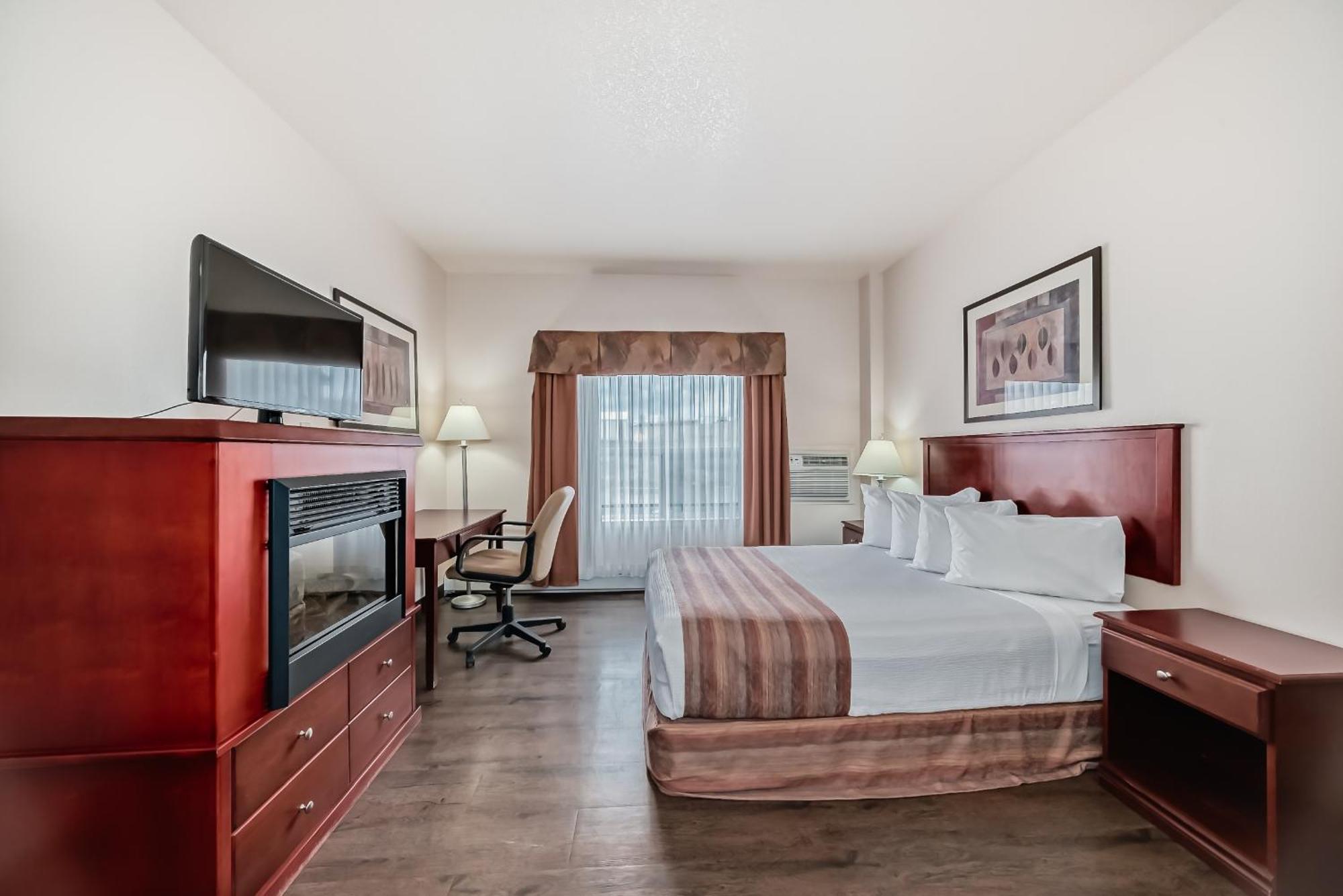 Grande Cache Inn & Suites 外观 照片