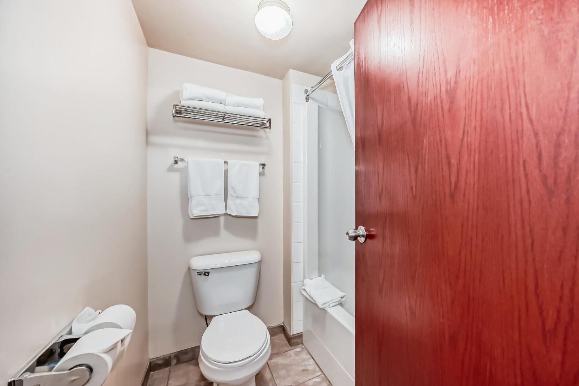 Grande Cache Inn & Suites 外观 照片