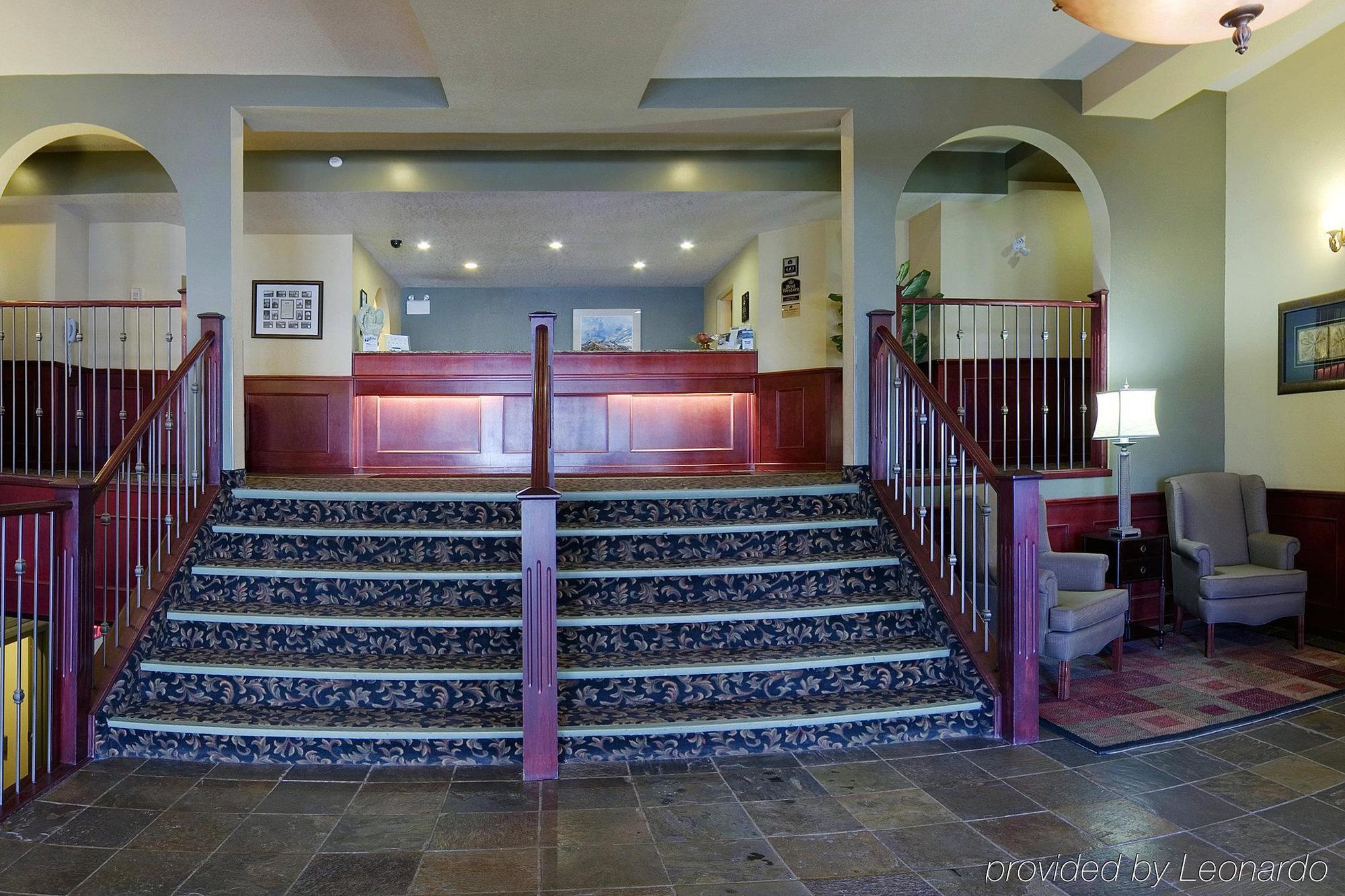 Grande Cache Inn & Suites 内观 照片