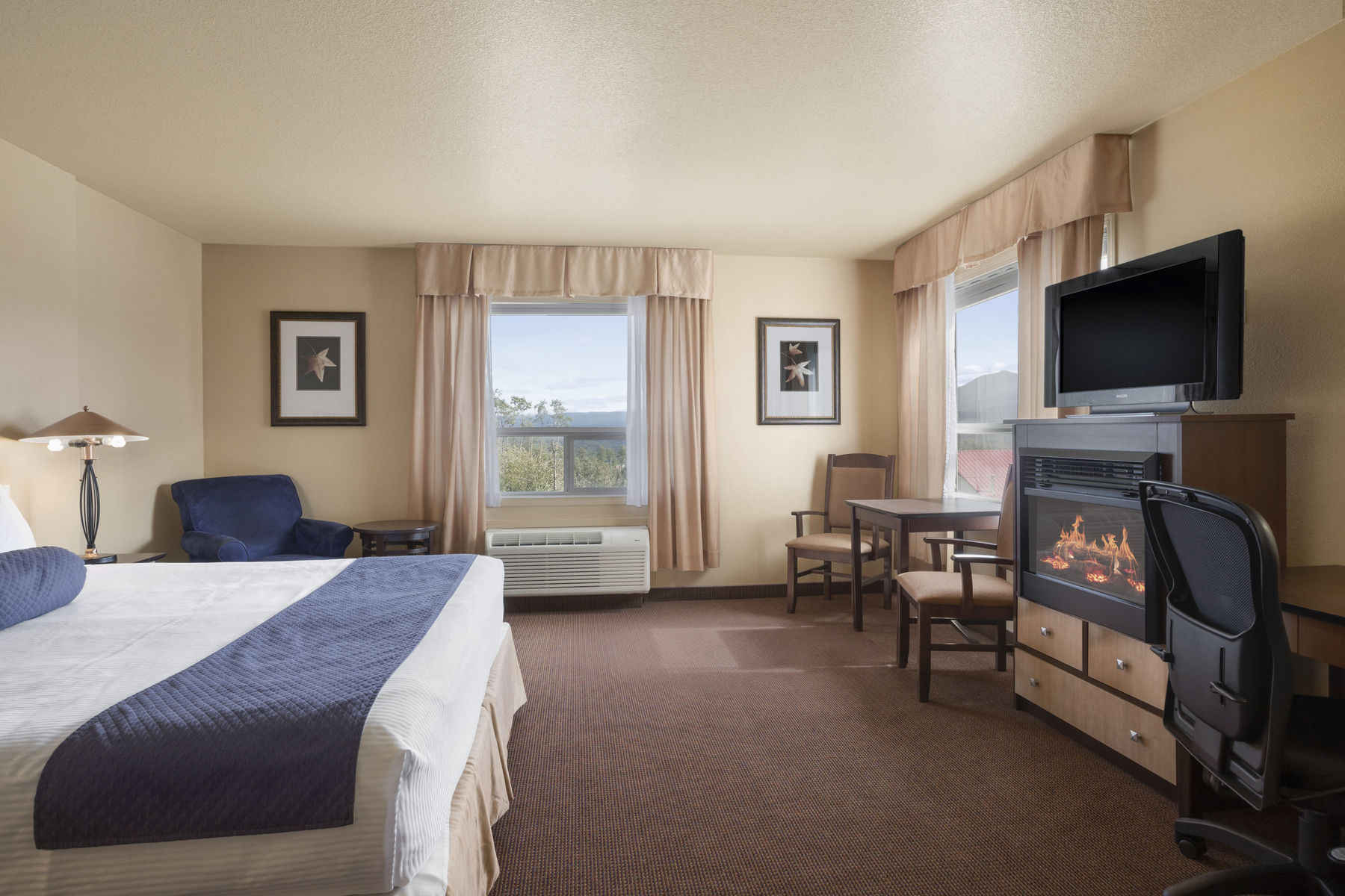 Grande Cache Inn & Suites 外观 照片