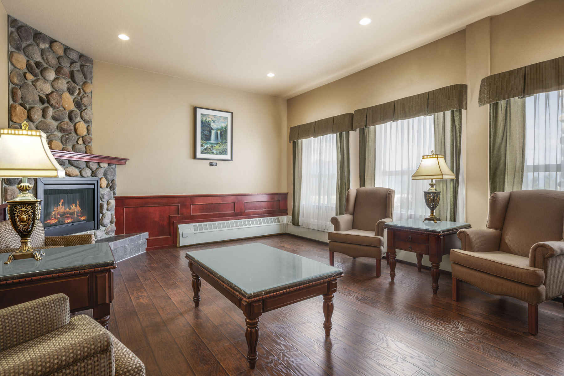 Grande Cache Inn & Suites 外观 照片